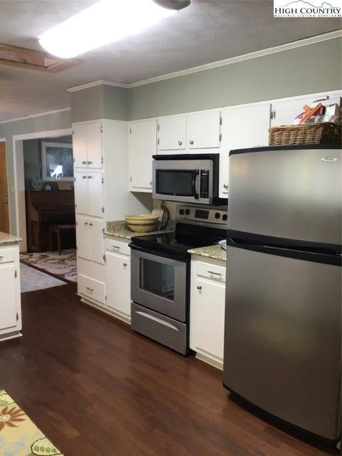 215 Grandview Hts, Boone, NC 28607 photo 10
