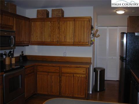 117 Brook Ln, Boone, NC 28607 photo 8