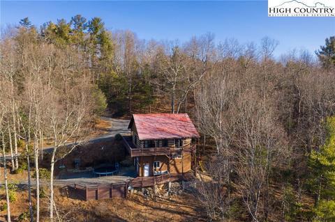 447 Wildwood Dr, Deep Gap, NC 28618 photo 4