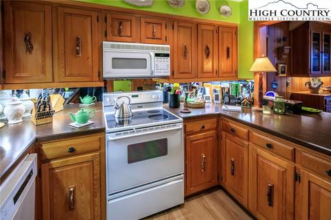 200 Hemlock, Boone, NC 28607 photo 19
