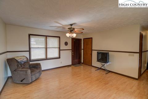 278 Tedder Rd, Sparta, NC 28675 photo 8