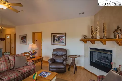 835 Green Meadows Dr, Todd, NC 28684 photo 26