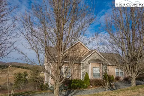 835 Green Meadows Dr, Todd, NC 28684 photo 5