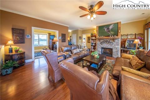 936 State View Rd, Boone, NC 28607 photo 5