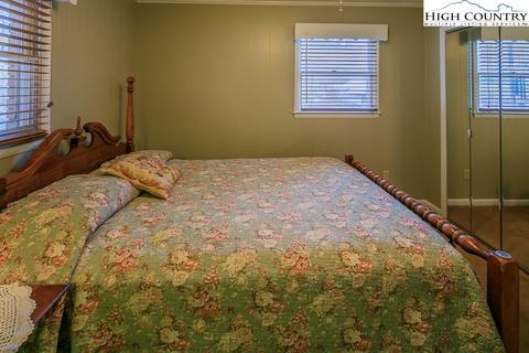 109 Cole Dr, Vilas, NC 28692 photo 42