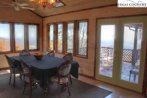 1050 Forest Trl, Independence, VA 24348 photo 5