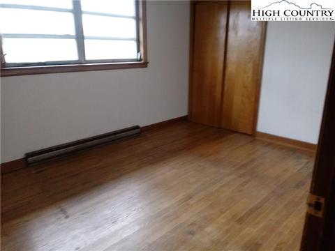 56 Choate, Sparta, NC 28675 photo 10