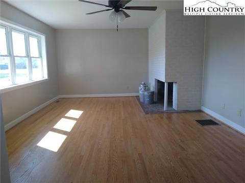 56 Choate, Sparta, NC 28675 photo 4