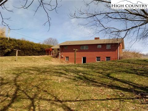 56 Choate, Sparta, NC 28675 photo 2