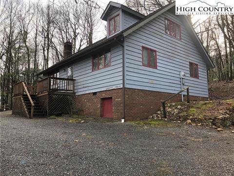 450 Ward Circle Dr, Sparta, NC 28675 photo 3