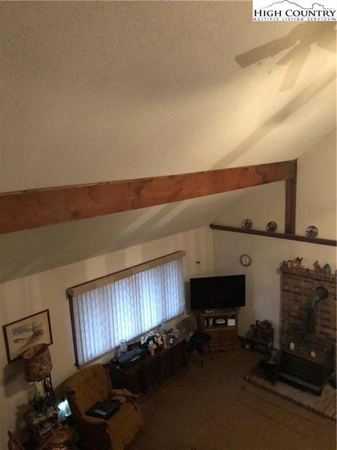 450 Ward Circle Dr, Sparta, NC 28675 photo 5