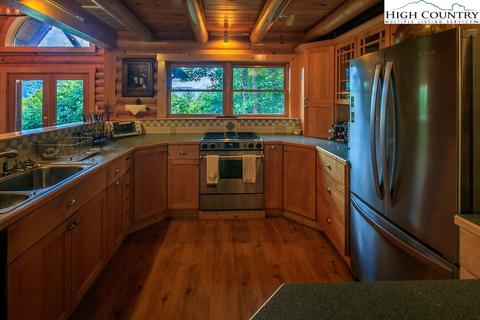 151 Stardance Trl, Deep Gap, NC 28618 photo 15