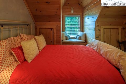 151 Stardance Trl, Deep Gap, NC 28618 photo 33