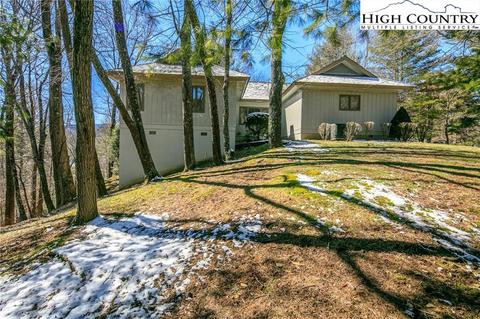 221 Willow, Boone, NC 28607 photo 2