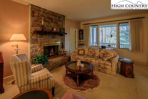 221 Willow, Boone, NC 28607 photo 4