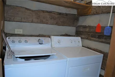 371 Yellow Bear Rd, Todd, NC 28684 photo 10