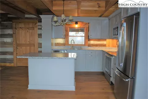 371 Yellow Bear Rd, Todd, NC 28684 photo 9
