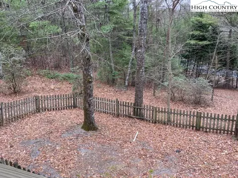 250 Doe Run, Purlear, NC 28665 photo 28
