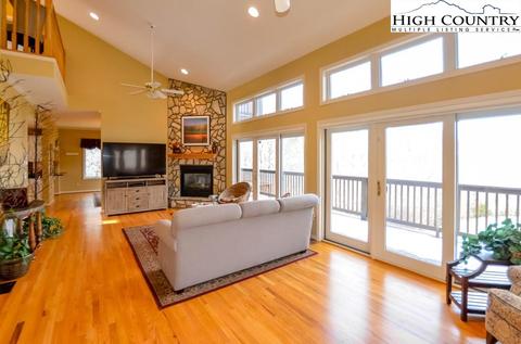 211 W Point Dr, Vilas, NC 28692 photo 13