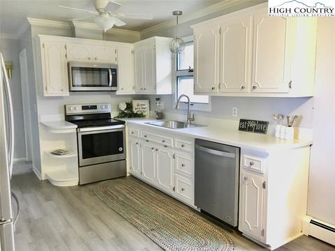324 Valley Dr, Jefferson, NC 28640 photo 14