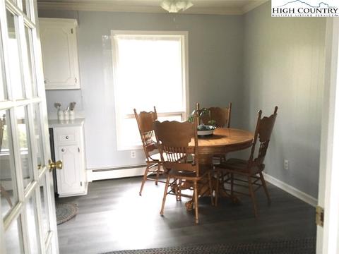 324 Valley Dr, Jefferson, NC 28640 photo 20