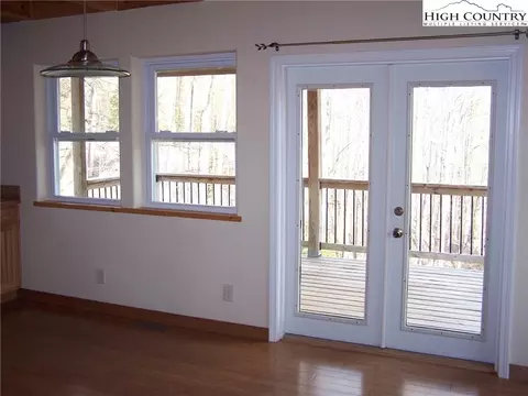 327 Twisting Trl, Deep Gap, NC 28618 photo 15
