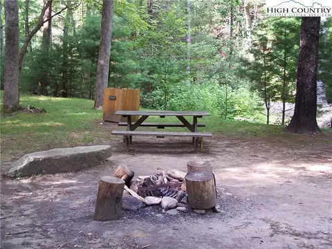 327 Twisting Trl, Deep Gap, NC 28618 photo 40