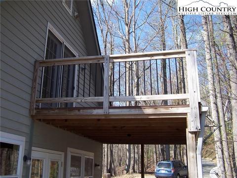 327 Twisting Trl, Deep Gap, NC 28618 photo 11
