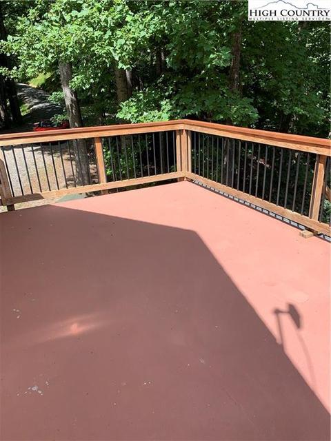 327 Twisting Trl, Deep Gap, NC 28618 photo 10