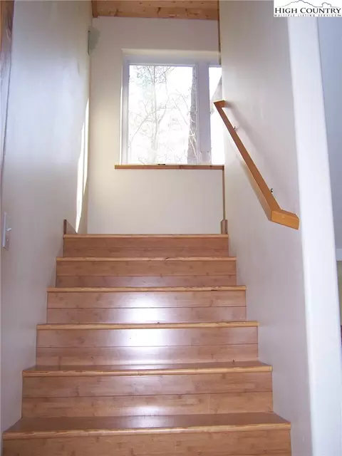 327 Twisting Trl, Deep Gap, NC 28618 photo 24