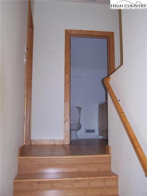 327 Twisting Trl, Deep Gap, NC 28618 photo 25