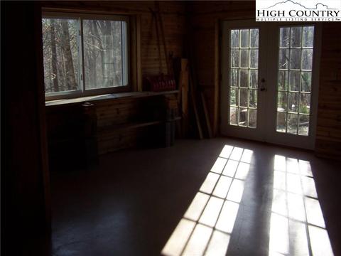 327 Twisting Trl, Deep Gap, NC 28618 photo 35