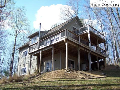 327 Twisting Trl, Deep Gap, NC 28618 photo 5