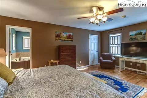 401 Glenn Bare Rd, Jefferson, NC 28640 photo 14