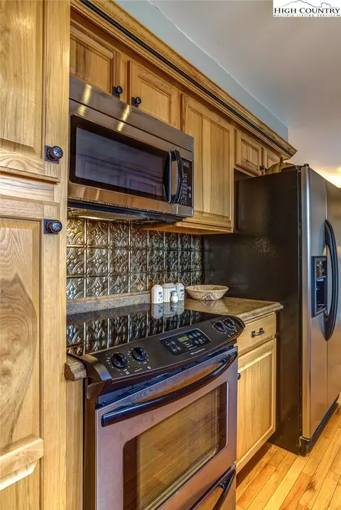 401 Glenn Bare Rd, Jefferson, NC 28640 photo 12