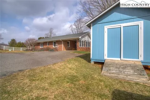 401 Glenn Bare Rd, Jefferson, NC 28640 photo 33