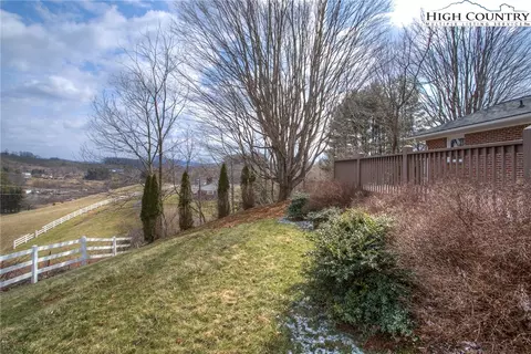 401 Glenn Bare Rd, Jefferson, NC 28640 photo 31