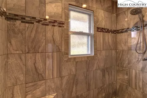 401 Glenn Bare Rd, Jefferson, NC 28640 photo 20