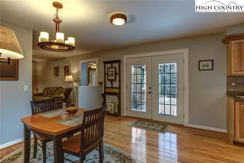 401 Glenn Bare Rd, Jefferson, NC 28640 photo 9