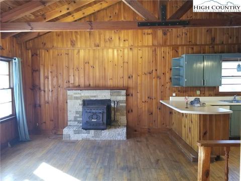 779 Forest Hills Dr, Boone, NC 28607 photo 3