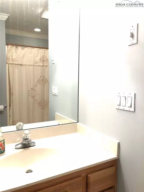 725 Fieldstream Dr, Boone, NC 28607 photo 40