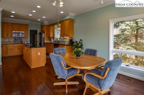 725 Fieldstream Dr, Boone, NC 28607 photo 17