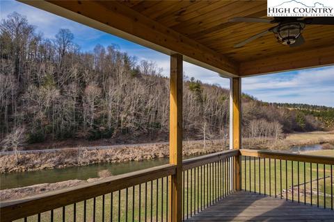 500 Green Meadows Dr, Todd, NC 28684 photo 12