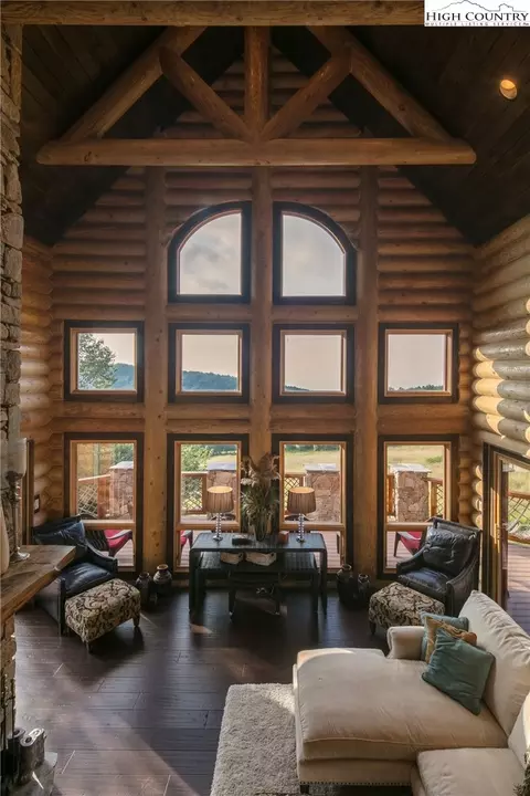 112 Oz Cir, Beech Mountain, NC 28604 photo 8