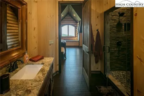 112 Oz Cir, Beech Mountain, NC 28604 photo 36