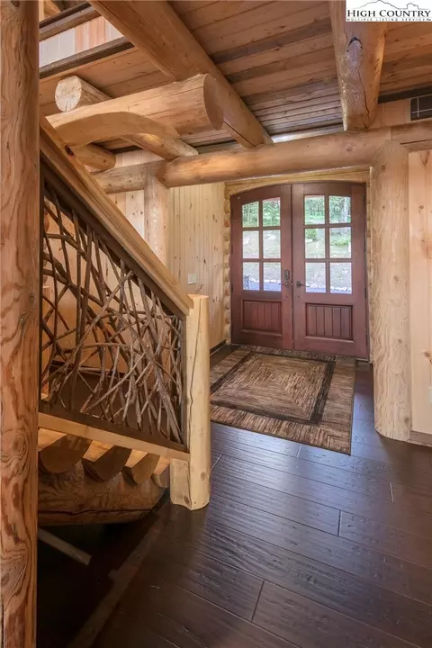 112 Oz Cir, Beech Mountain, NC 28604 photo 7