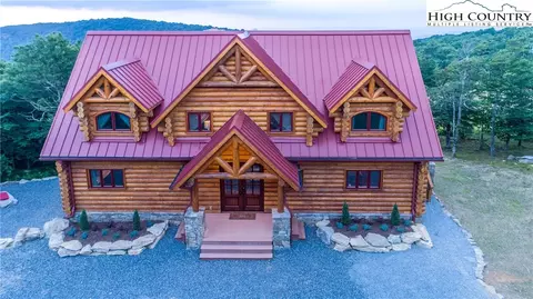 112 Oz Cir, Beech Mountain, NC 28604 photo 4