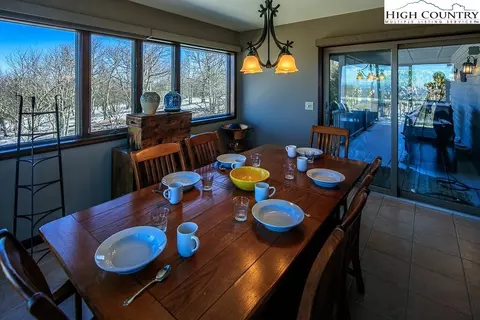 107 Larkspur Ln, Beech Mountain, NC 28604 photo 12
