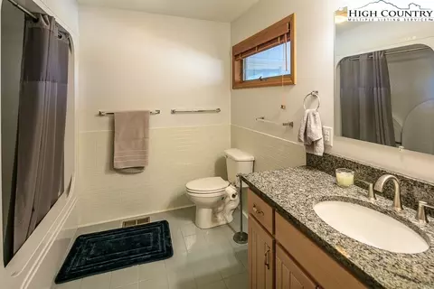 107 Larkspur Ln, Beech Mountain, NC 28604 photo 21