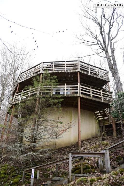 102 104 106 Hornbeam Rd, Beech Mountain, NC 28604 photo 2